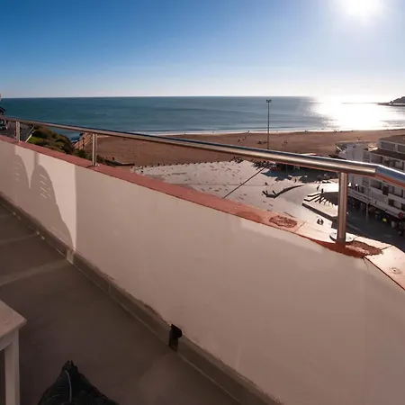 By The Beach By Ocvillas Apartman *